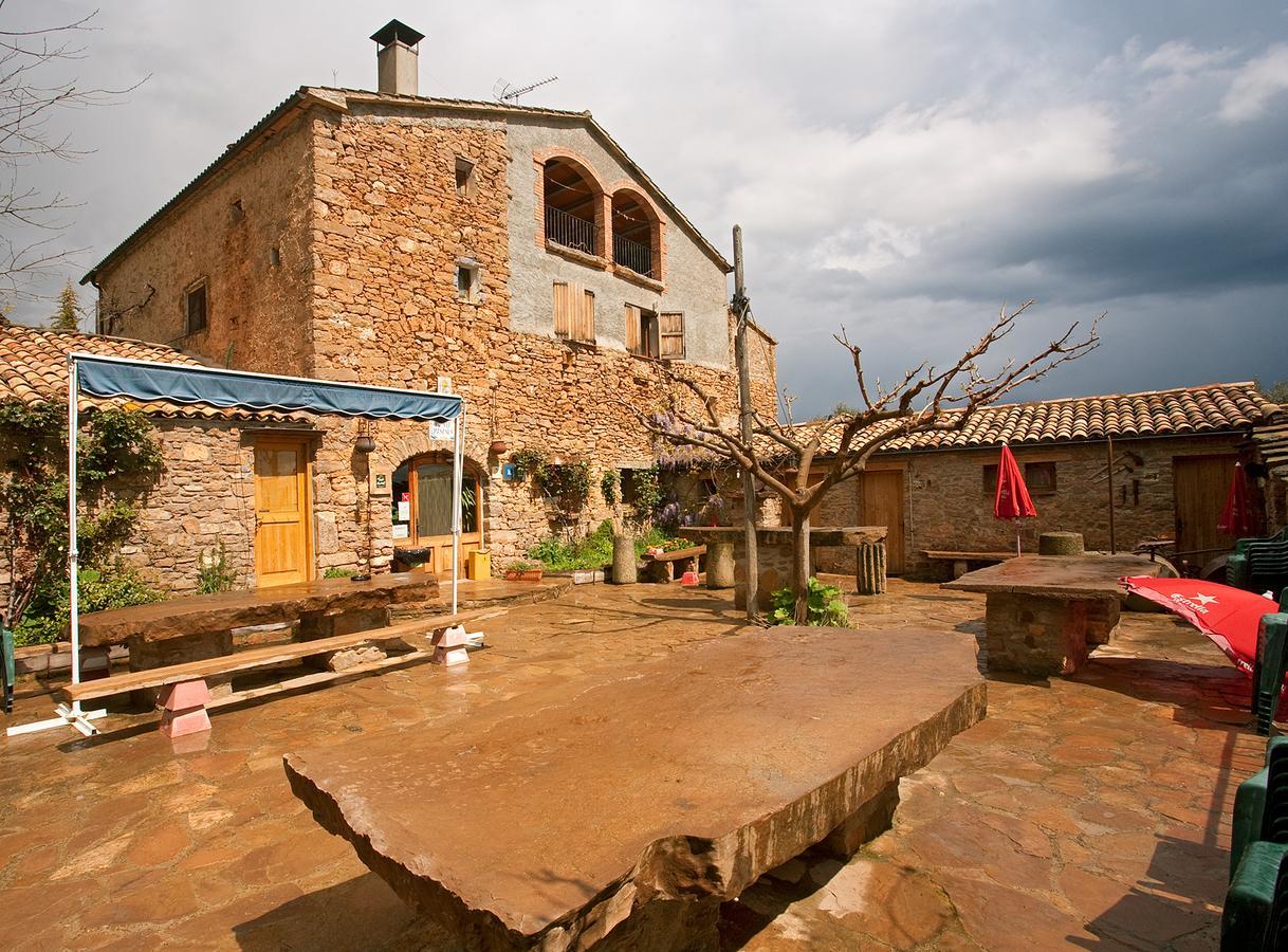 Masia Massanes Hostal Tiurana Exterior foto